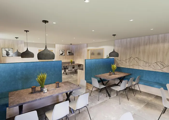 Hostel Maria Alm بيت شباب *